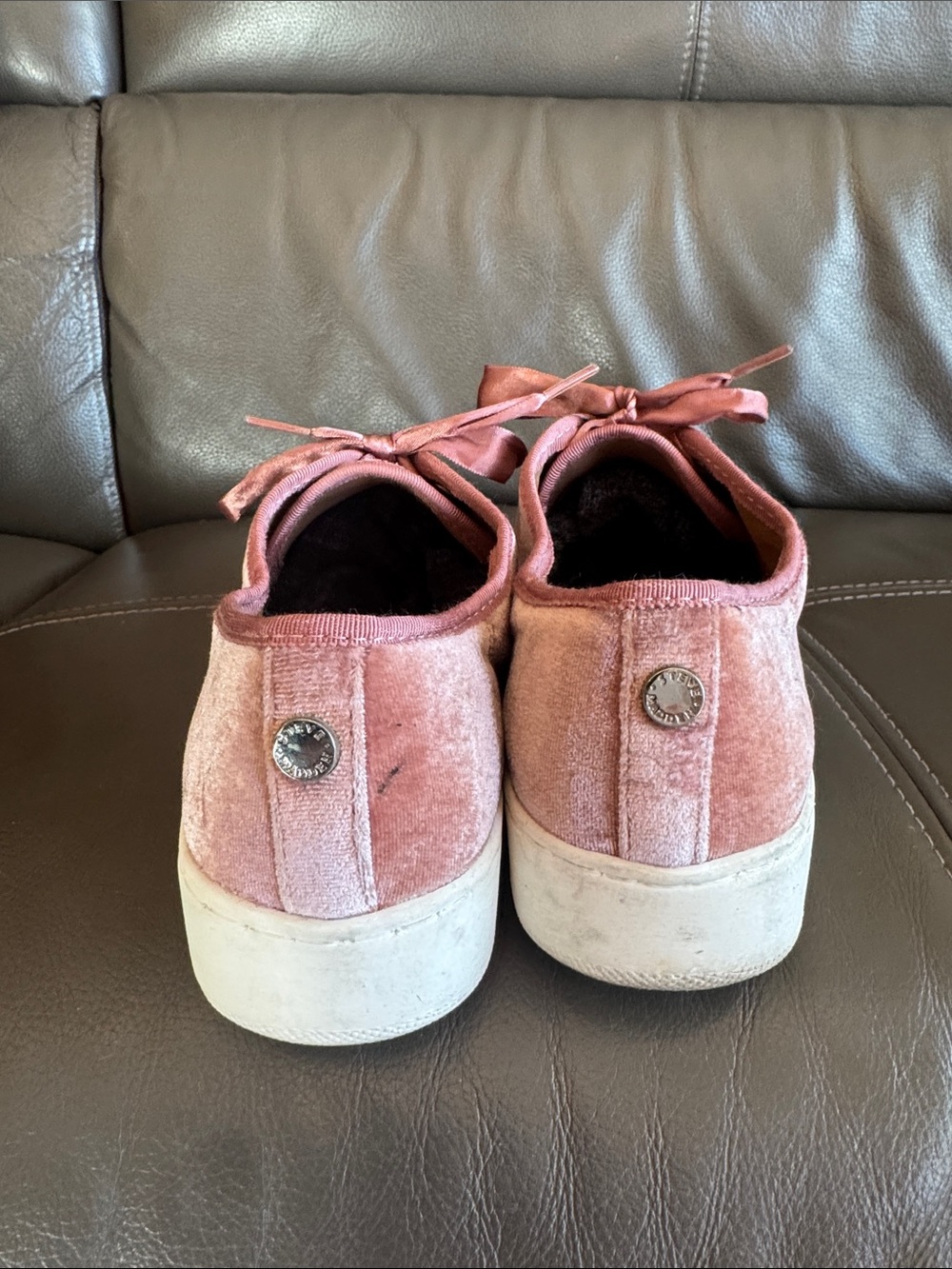 Steve Madden Pink Velvet Platform Sneakers - Picture 6 of 16